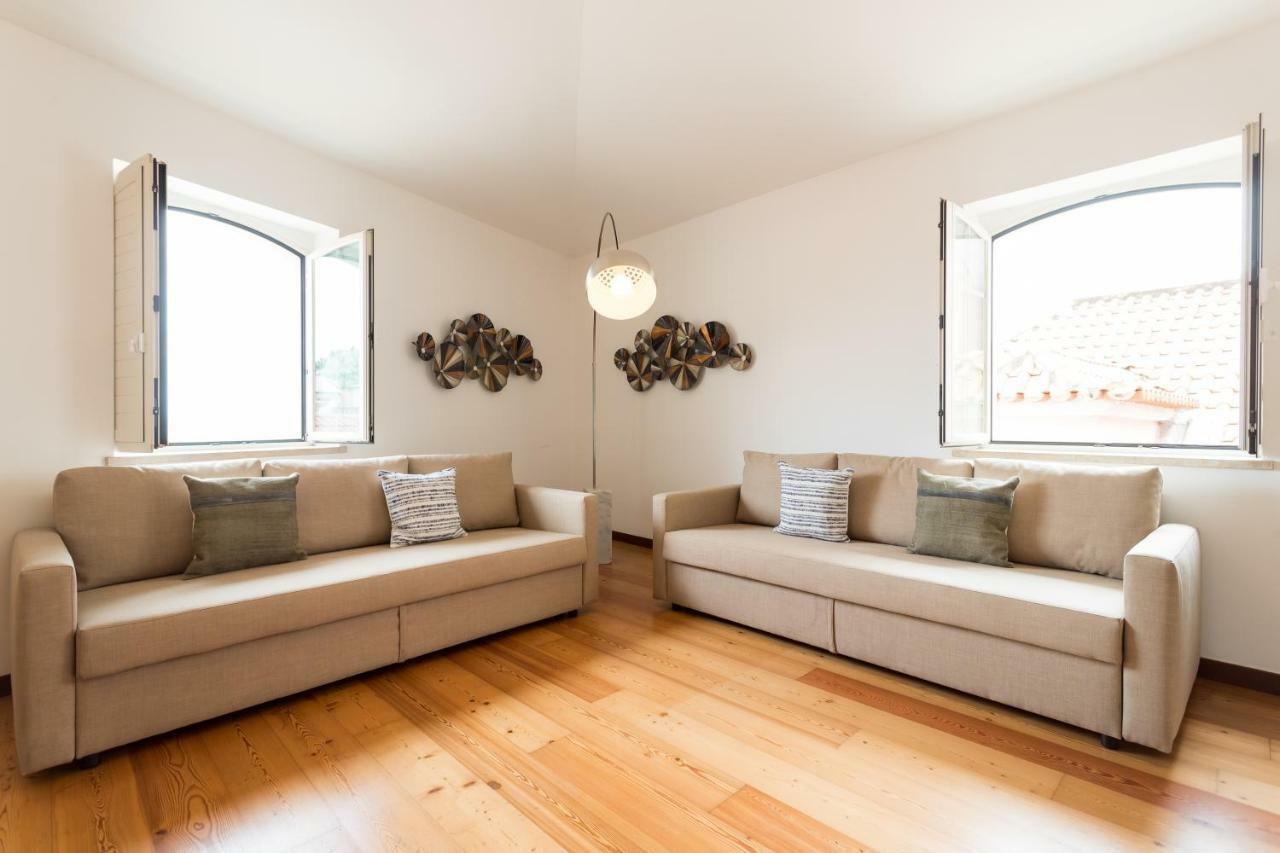Alfama Modern Two-Bedroom Apartment W/ River View And Parking - By Lu Holidays Lissabon Buitenkant foto