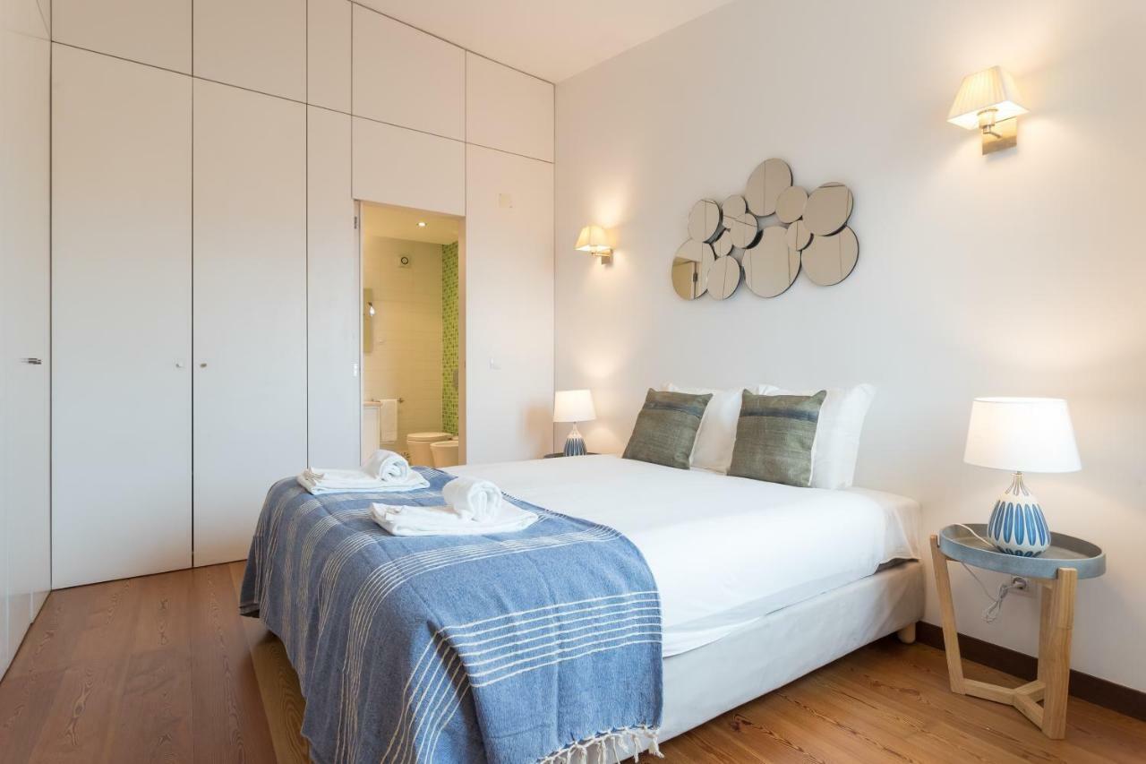 Alfama Modern Two-Bedroom Apartment W/ River View And Parking - By Lu Holidays Lissabon Buitenkant foto